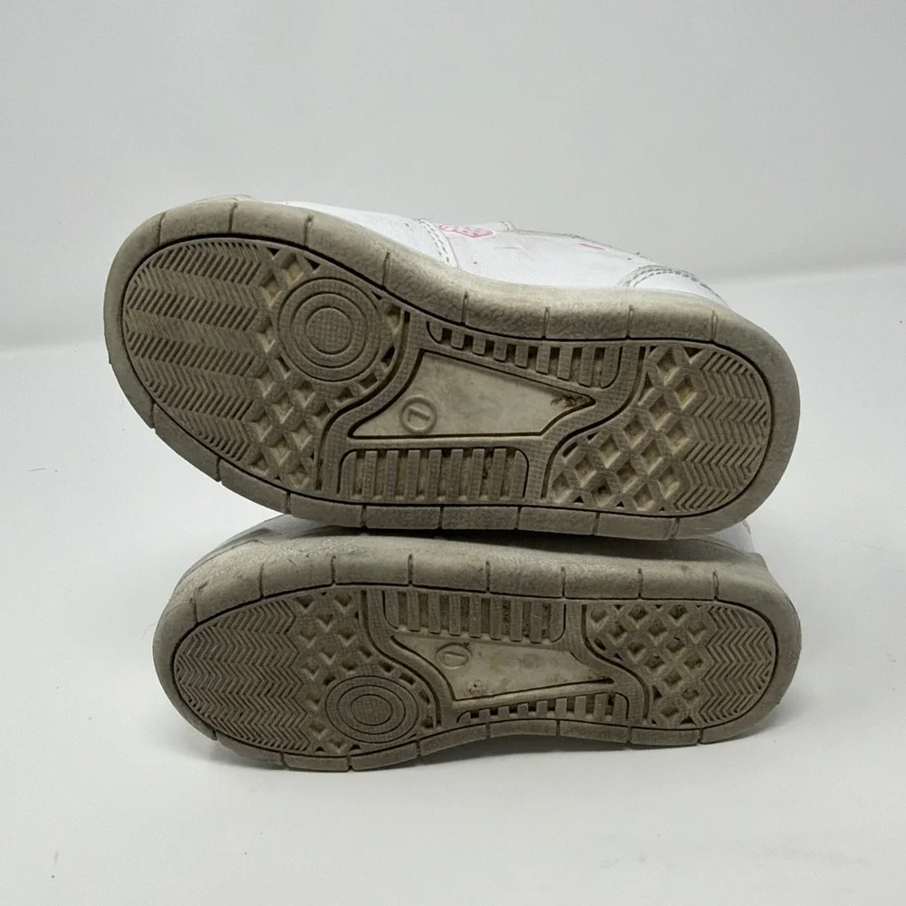 Hello Kitty White Slip On Toddler Tennis Shoes Sz 7 Pastel Cutesy
